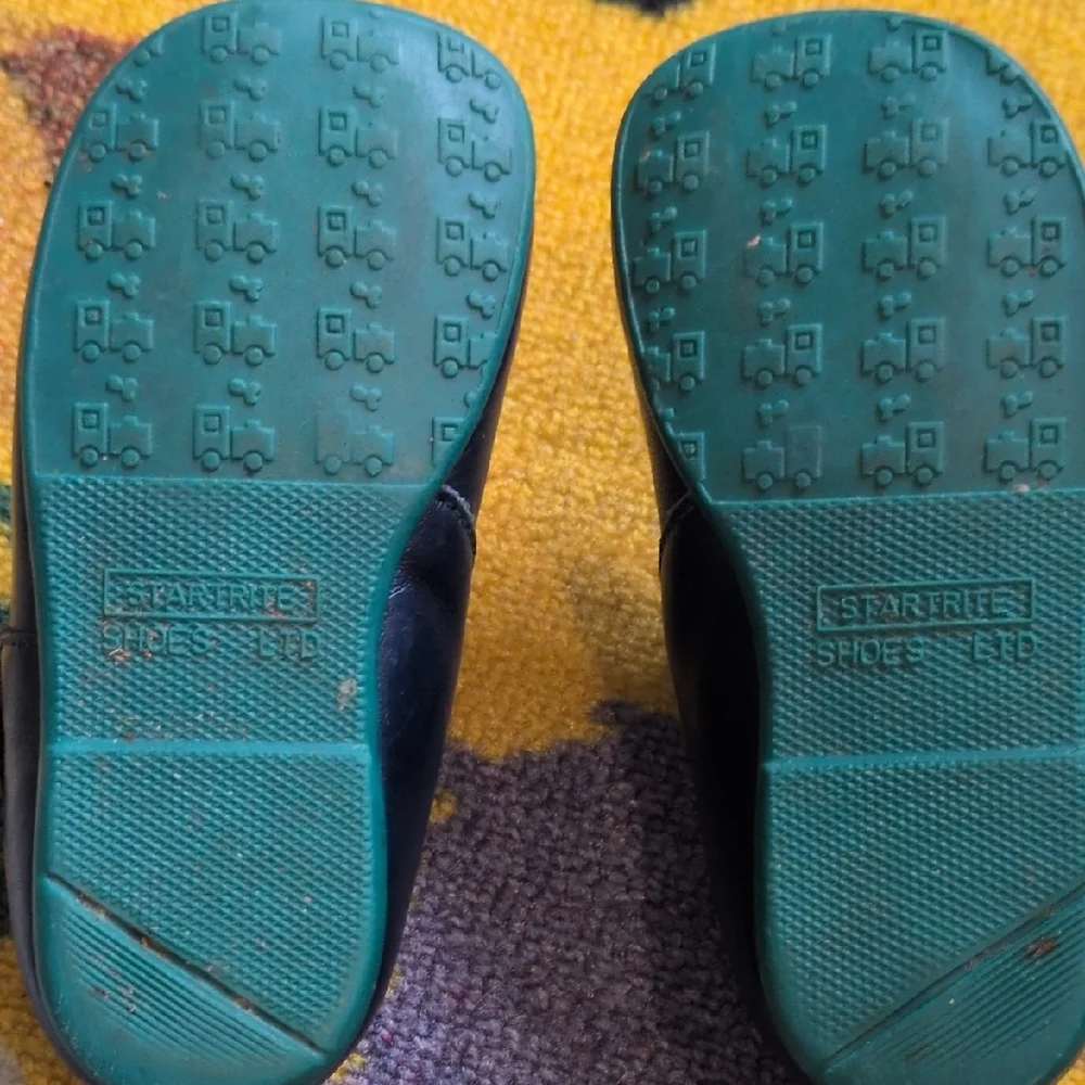 Stride Rite Toddler Navy Shoes - Picture 6 of 13